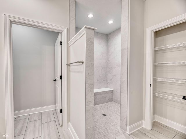 7073 Yosemite Drive, Zionsville, IN 46077