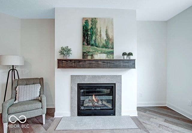 7073 Yosemite Drive, Zionsville, IN 46077