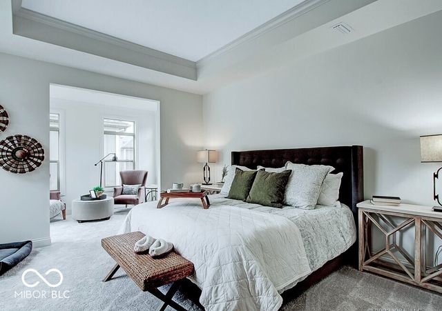7073 Yosemite Drive, Zionsville, IN 46077