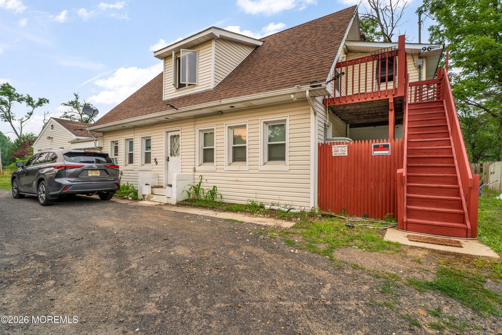 96 Wilson Avenue, Manalapan, NJ 07726