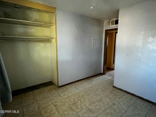 4733 Guadalupe Drive, El Paso, TX 79904