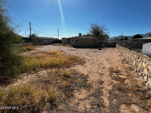 4733 Guadalupe Drive, El Paso, TX 79904