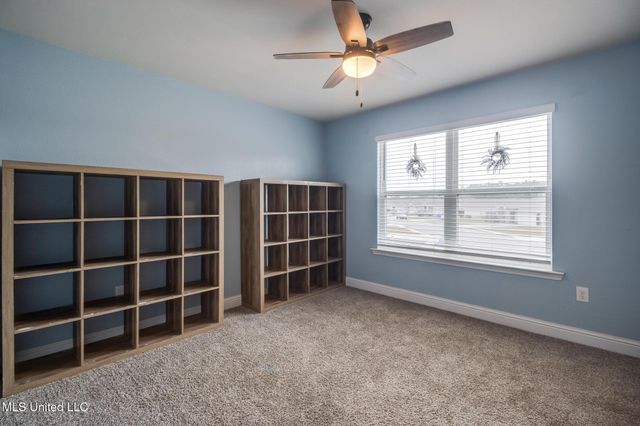 6543 Eastland Circle, Biloxi, MS 39532