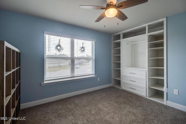 6543 Eastland Circle, Biloxi, MS 39532