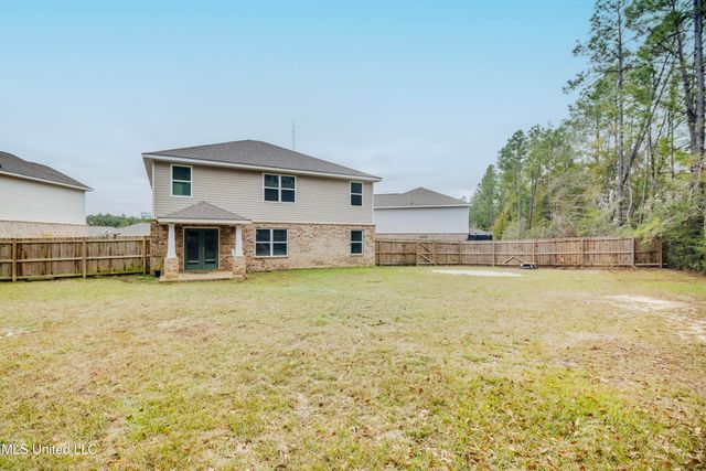 6543 Eastland Circle, Biloxi, MS 39532