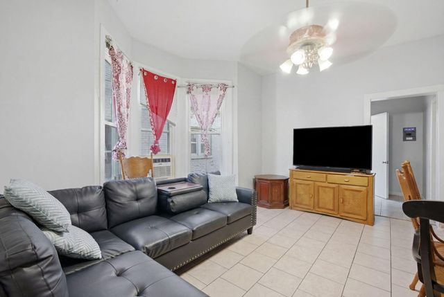 1021 W 144th Street, East Chicago, IN 46312