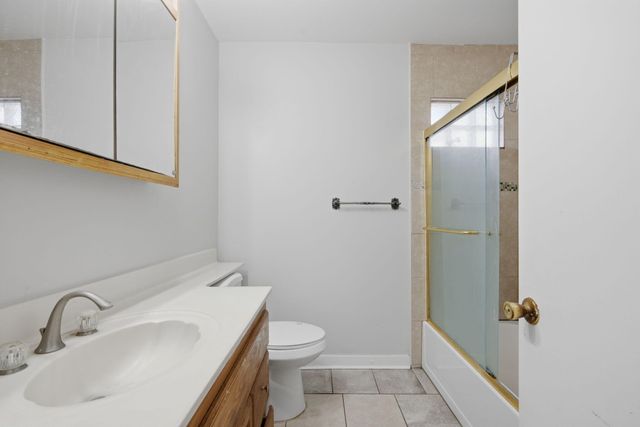 1021 W 144th Street, East Chicago, IN 46312