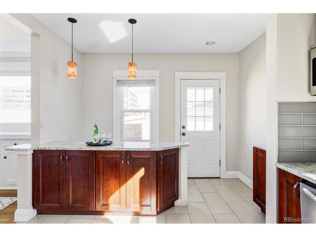 848 Harrison St, Denver, CO 80206