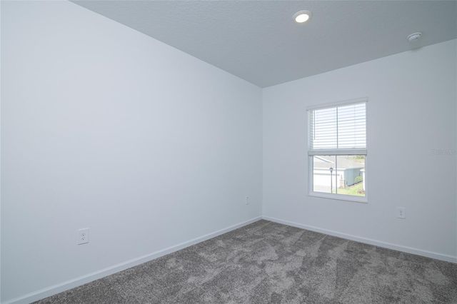 2642 RUNNERS CIRCLE, Clermont, FL 34714