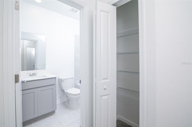 2642 RUNNERS CIRCLE, Clermont, FL 34714