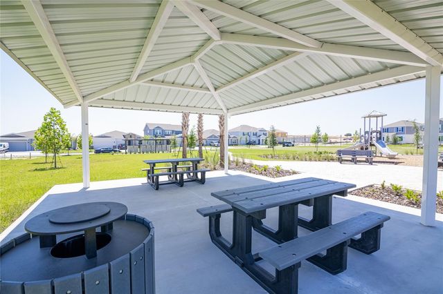 2642 RUNNERS CIRCLE, Clermont, FL 34714