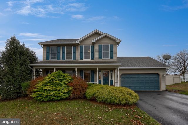 115 ABBEY DR, Mount Wolf, PA 17347