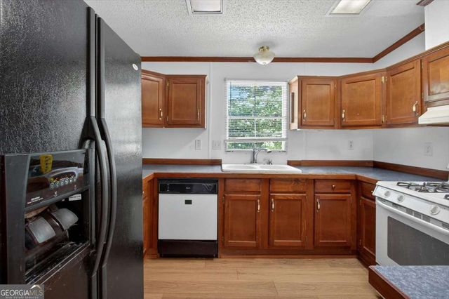 281 Dogwood Circle, Ellijay, GA 30540