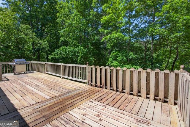 281 Dogwood Circle, Ellijay, GA 30540