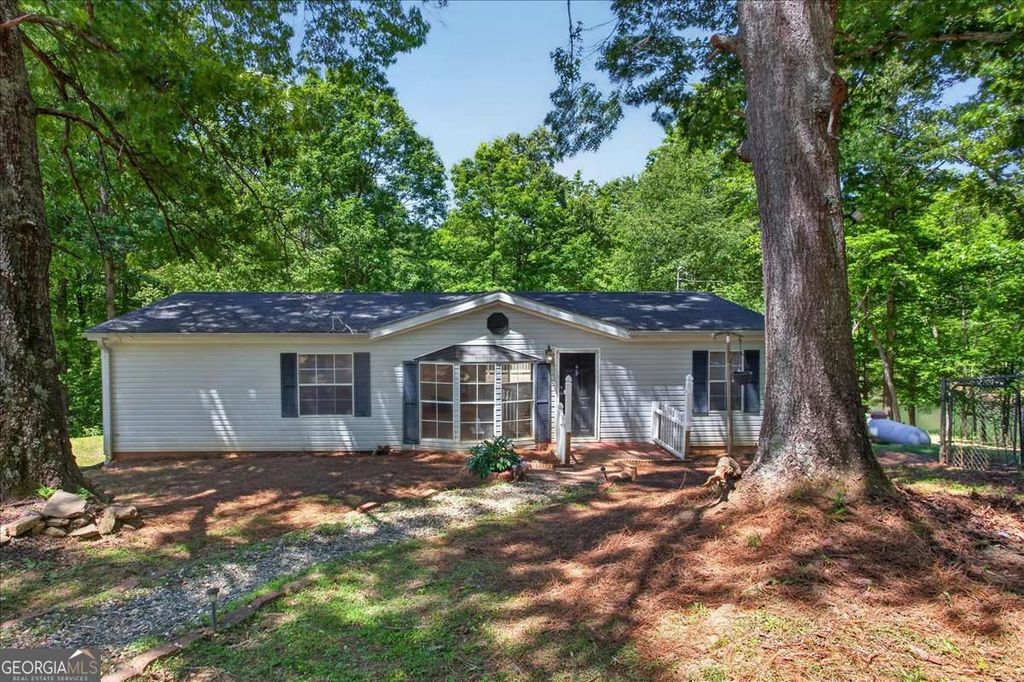 281 Dogwood Circle, Ellijay, GA 30540