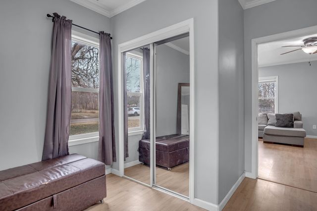 616 E 8th St, Newton, KS 67114