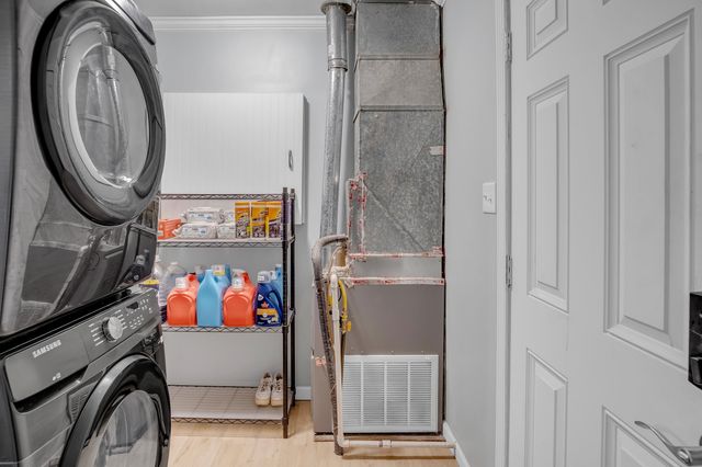 616 E 8th St, Newton, KS 67114