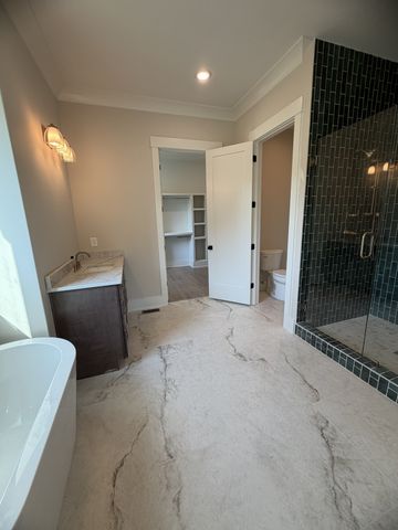2290 Brakeman Ln, Thompsons Station, TN 37179