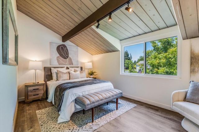 631 Midrock, Mountain View, CA 94043