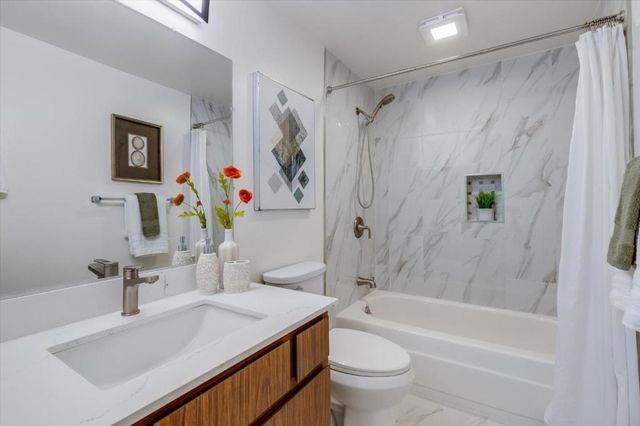 631 Midrock, Mountain View, CA 94043