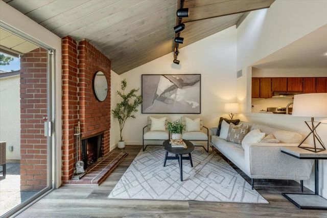 631 Midrock, Mountain View, CA 94043