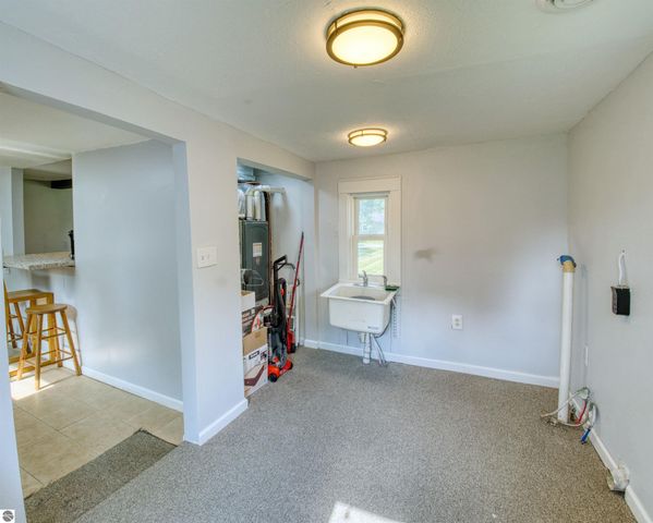 212 S State Street, Alma, MI 48801
