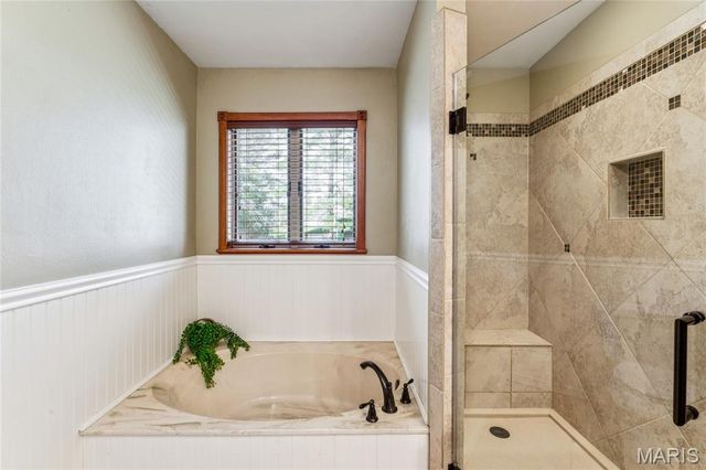 3 Price Drive, Troy, IL 62294