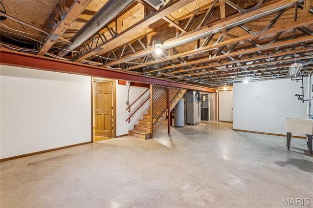 3 Price Drive, Troy, IL 62294