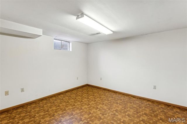 3 Price Drive, Troy, IL 62294