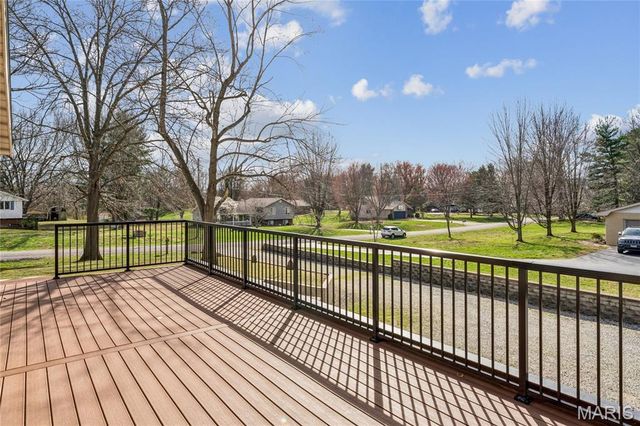 3 Price Drive, Troy, IL 62294