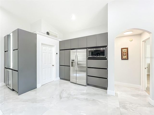 9226 LONGFELLOW PLACE, Apopka, FL 32703