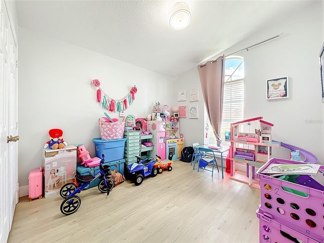 9226 LONGFELLOW PLACE, Apopka, FL 32703