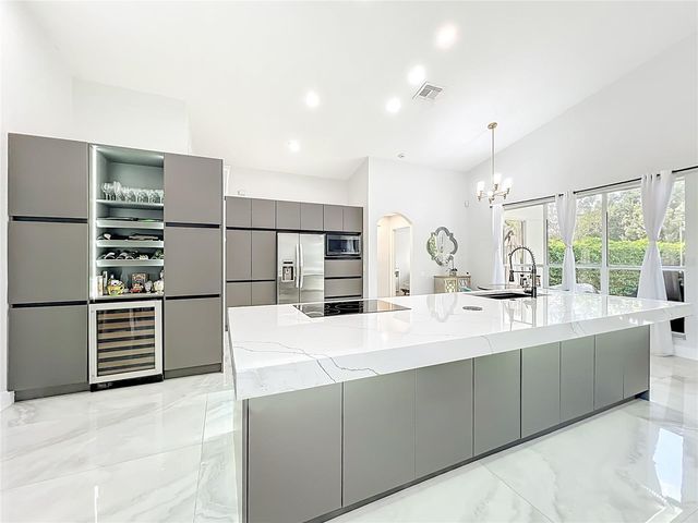 9226 LONGFELLOW PLACE, Apopka, FL 32703