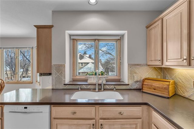 2014 Riviera Court, Lawrence, KS 66047