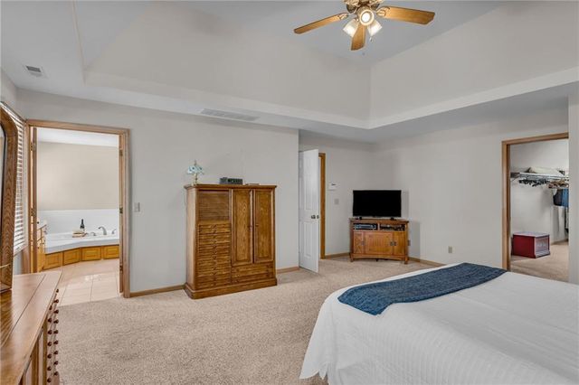 2014 Riviera Court, Lawrence, KS 66047