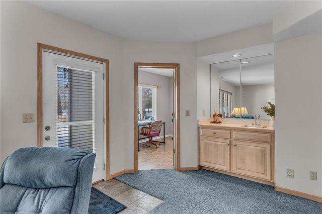 2014 Riviera Court, Lawrence, KS 66047