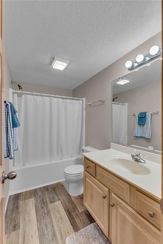 2014 Riviera Court, Lawrence, KS 66047