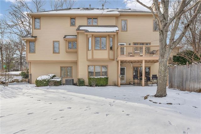 2014 Riviera Court, Lawrence, KS 66047