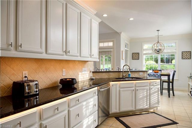 1007 Muirfield Avenue, Clemmons, NC 27012
