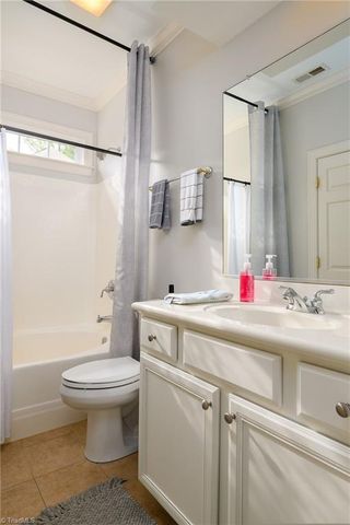 1007 Muirfield Avenue, Clemmons, NC 27012
