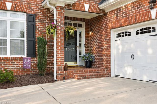 1007 Muirfield Avenue, Clemmons, NC 27012