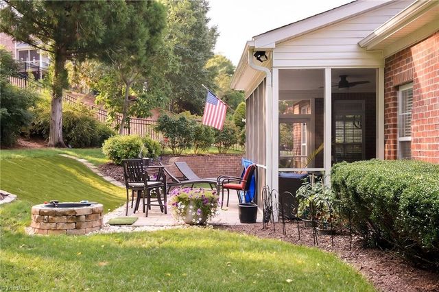 1007 Muirfield Avenue, Clemmons, NC 27012