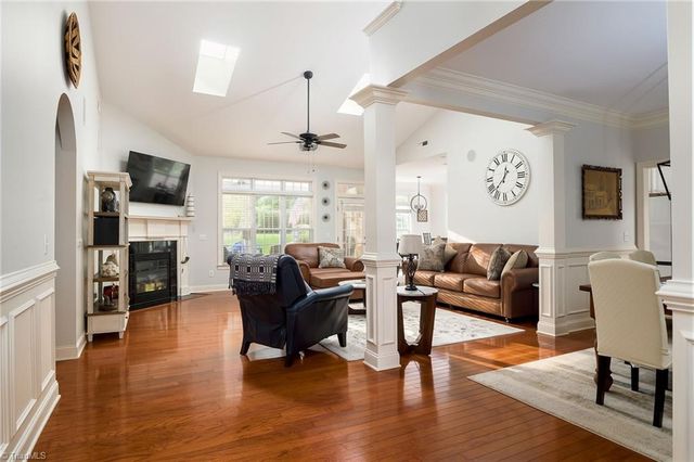 1007 Muirfield Avenue, Clemmons, NC 27012
