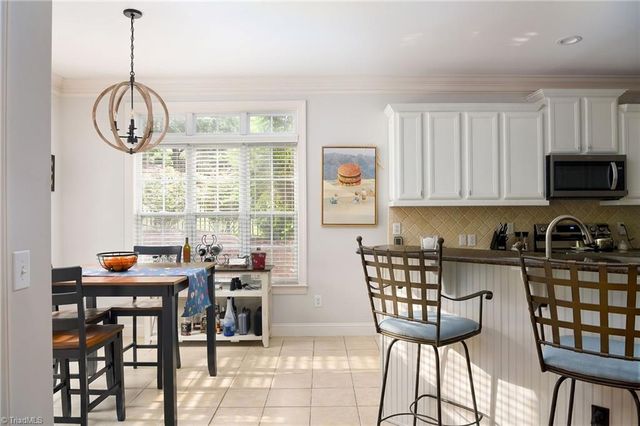1007 Muirfield Avenue, Clemmons, NC 27012