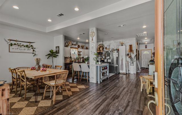 2640 Morgan Drive, Dallas, TX 75241