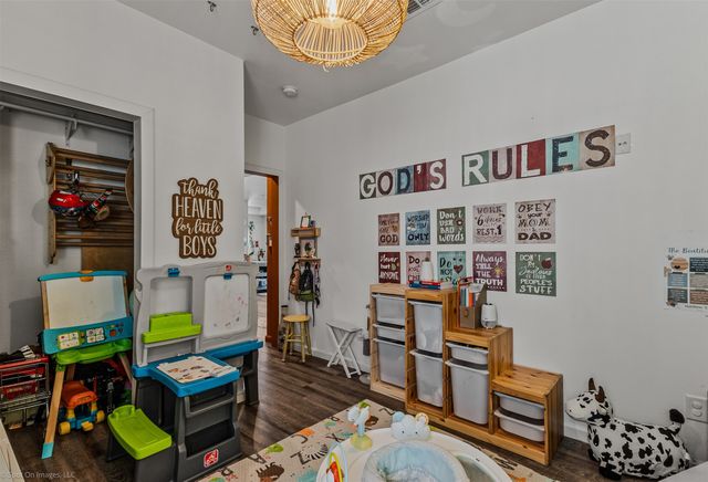 2640 Morgan Drive, Dallas, TX 75241