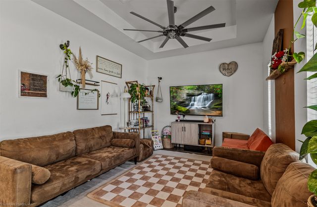 2640 Morgan Drive, Dallas, TX 75241