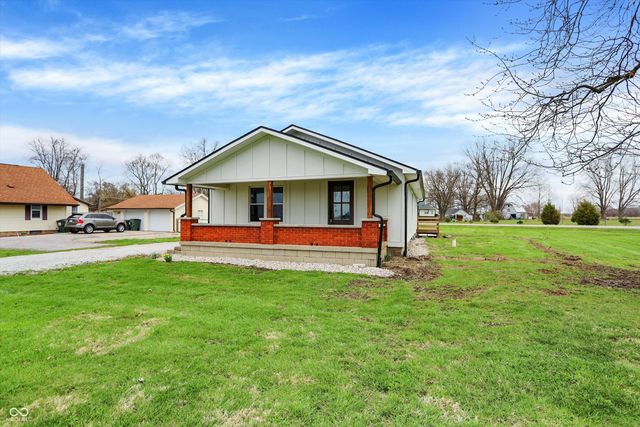 2836 N Michigan Road, Shelbyville, IN 46176