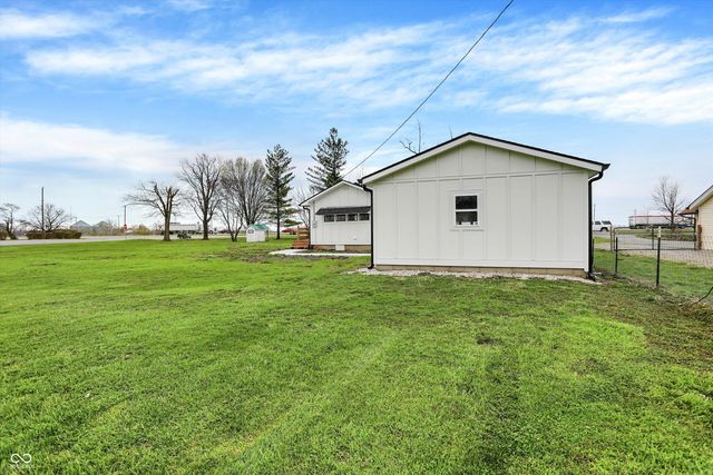 2836 N Michigan Road, Shelbyville, IN 46176