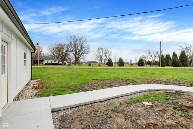 2836 N Michigan Road, Shelbyville, IN 46176